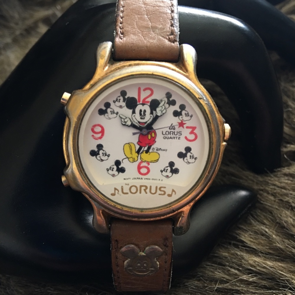 Vintage Lorus Mickey Mouse musical watch